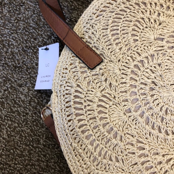 LC Cookie Crochet Crossbody Bag - Picture 4 of 6